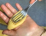 Une image de l'étape 6 de Biscuits 🍪 Sablés fête des pères🍫☕️🫖🧺.