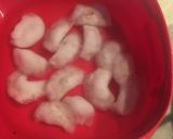 Hình bước làm 13 của món Món Ngon Đốt Thời Gian - Bánh Bột Lọc Ngọt Nhân Đậu Xanh