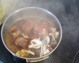 Foto del paso 2 de la receta: Arroz meloso de costillas y boletus