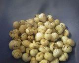A picture of step 4 of Chatpata Makhana.