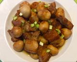 Hình bước làm 9 của món Thịt kho trứng cút