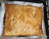 A picture of step 6 of Puff Pastry Apple Pie 🍎.