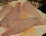 Foto del paso 4 de la receta: Gallineta a la plancha con "arroz" de coliflor🐟
