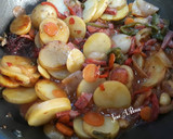 Foto del paso 2 de la receta: Salteado de verduras con patatas, huevos y chorizo
