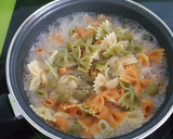 Foto del paso 1 de la receta: Pasta vegetal con pimientos de la huerta 😍