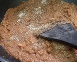 A picture of step 3 of Til, Fig & Gur Halwa.