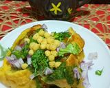 A picture of step 5 of Mirchi Bhajiya Chaat.