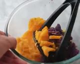 Foto langkah ke 1 dari resep Roti Ubi ungu.