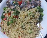 A picture of step 5 of Noodle broccoli fish pepper soup.