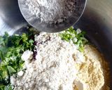 A picture of step 9 of Pink paratha made with soy flour.