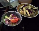 Foto langkah ke 1 dari resep Sambel terong pedas.