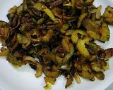 A picture of step 5 of Kheksi ki bhujia/spine gourd fry.