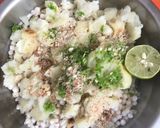 A picture of step 1 of Sabudana Vada.
