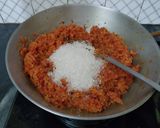 A picture of step 4 of Gajar ka Halwa.