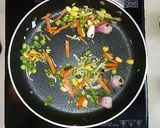 A picture of step 2 of Raw mango & honey pasta.