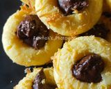 Foto langkah ke 3 dari resep Choco Thumbprint.