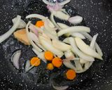 Foto langkah ke 1 dari resep Sop Ikan Kakap Merah.