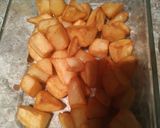 Foto del paso 1 de la receta Patatas fritas con bacon, jamón y queso rallado
