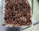 A picture of step 2 of Cheesy chocolate ice cream sandwich.