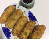 A picture of step 3 of Chicken cheese kabab.