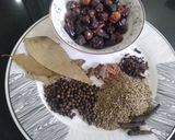 A picture of step 1 of Home Made Chaat Masala.