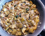 Foto del paso 2 de la receta: 57. Tortilla de habas con vaina y calabacín