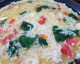 Foto langkah ke 2 dari resep 27. Omelet Nasi Brokoli (Menu Anak seri Ayahbunda).