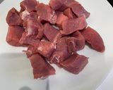 Une image de l'étape 3 de Saute de filet mignon en sucre - sale et ses légumes 🌸.