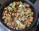 Foto del paso 2 de la receta: Cazuela de verduras con garbanzos
