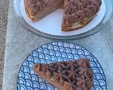 A picture of step 5 of Chocolate Crêpe Cake.