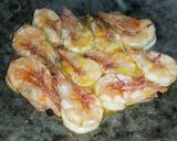 Foto langkah ke 2 dari resep Shrimp With Creamy Garlic Sauce (Creamy Garlic Shrimp).