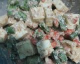 A picture of step 1 of Tandoori paneer pasta.