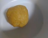 Foto langkah ke 3 dari resep Cookies keju teflon 3 bahan.