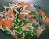 Foto langkah ke 4 dari resep Cah Ayam Jamur.