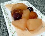 Foto del paso 3 de la receta: 🍐🥣Compota de peras, ciruela gotitas de miel y cerezas🍒