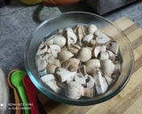 A picture of step 1 of Dhaba Style Mushroom 🍄 Matar.