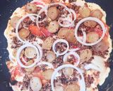 Foto langkah ke 7 dari resep Pizza Panggang Teflon (No Mixer, No Oven) 🍕🍕.
