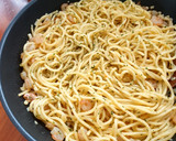 Foto del paso 4 de la receta: Espaguetis con gambitas al ajillo