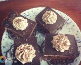 صورة لخطوة 6 من وصفة كيكه دانات 🍰 بكريمه الشانتيو قلاصاج الشوكولاتة 🍫🍫