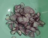 A picture of step 1 of Fried potato fritters meatless version.