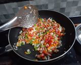 તવા પુલાવ (Tava Pulav Recipe In Gujarati) રેસીપી સ્ટેપ3ફોટો