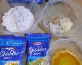 Foto langkah ke 1 dari resep Saus Saos Bechamel sauce Cream cheese.
