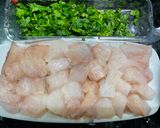 Foto del paso 4 de la receta: Arroz caldoso de rape, gambones y almejas (receta Portuguesa, "Arroz de Tamboril")