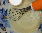 A picture of step 2 of Mini pancakes 🥞😋 (مننی پین کیک).