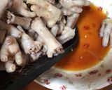A picture of step 4 of Kerabu Kaki Ayam (Chicken Feet).