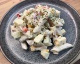 Sajtos, almás, csirkemell sonkás tésztasaláta recept fázis 4 fotója