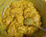 A picture of step 1 of Tikka masala.
