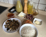 Foto del paso 1 de la receta: Arroz cremoso de jamón ibérico y setas