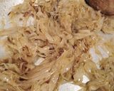 Foto del passaggio 3 della ricetta Focaccia con cipolle