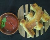 A picture of step 5 of Potato Paneer Roll.
